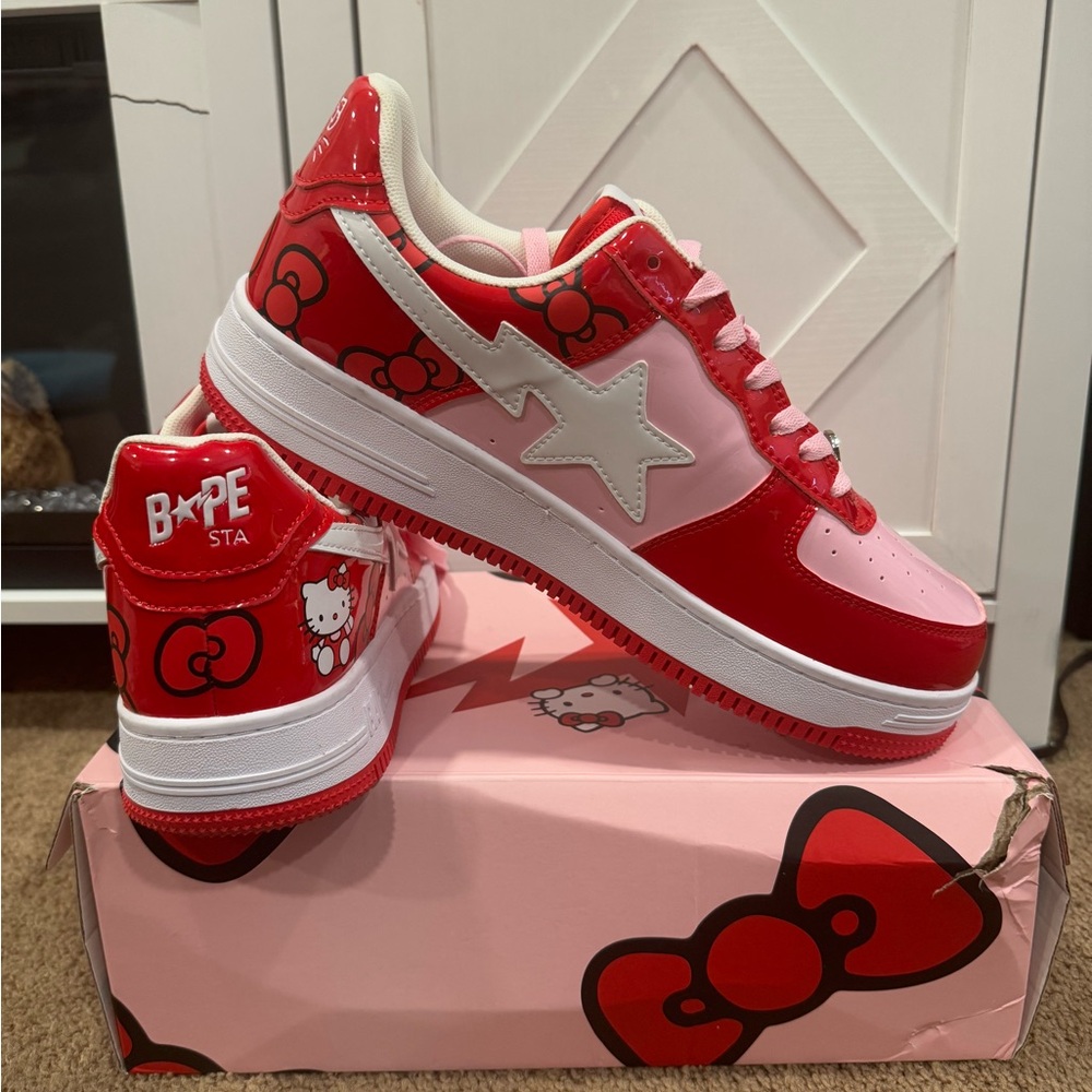 RARE!!! Custom “Hello Kitty” BapeSta sneakers, like new condition!!